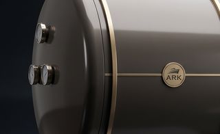 ARK Lounge XL: ARK badge and gold rings